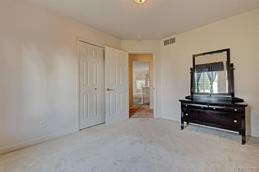 10154 HAWTHORNE RIDGE Road, Goodrich Vlg, MI — Photo 8