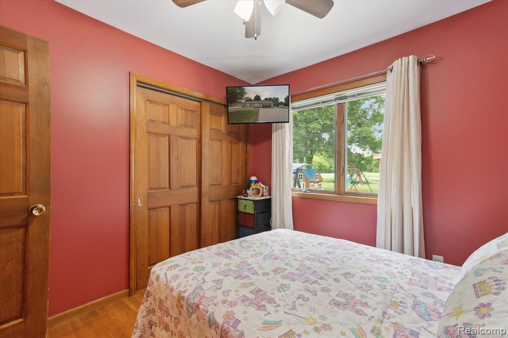 5350 Lathrop Street, Trenton, MI 48183 — Photo 41