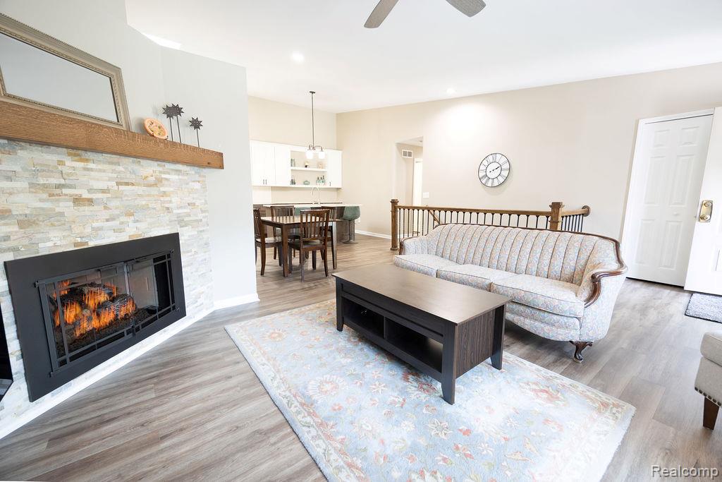 7108 Green Farm Road, West Bloomfield, MI — Photo 8