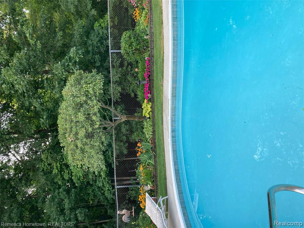 46490 Bartlett Drive, Canton, MI 48187 — Photo 35
