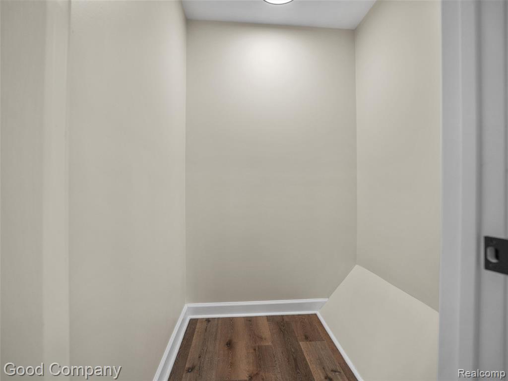 94 W Evelyn Avenue, Hazel Park, MI 48030 — Photo 19