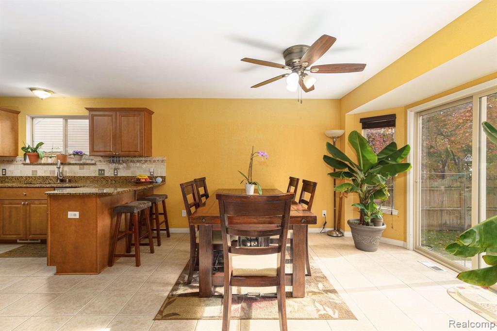 230 E Elizabeth Street, Lake Orion, MI 48362 — Photo 19