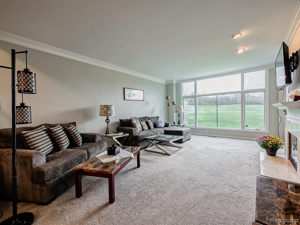 611 Windsor Run, Bloomfield Hills, MI 48304 — Photo 2