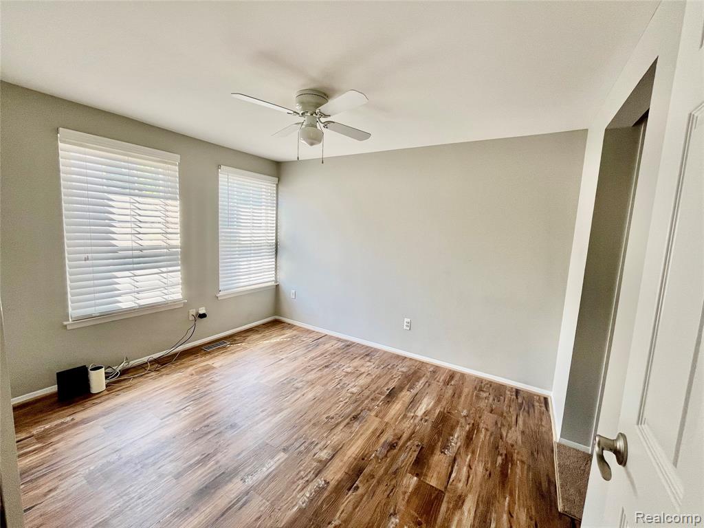 20864 E Glen Haven Circle, Northville, MI 48167 — Photo 21