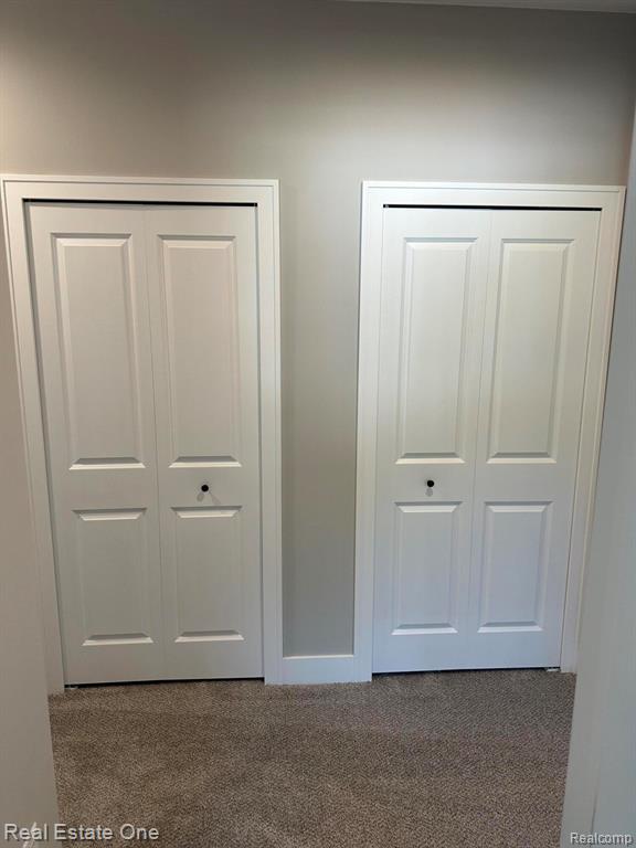 50402 Oakbrooke Drive E, Chesterfield, MI 48047 — Photo 30