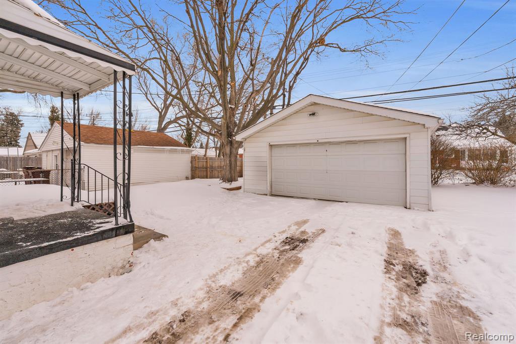 630 N Denwood Street, Dearborn, MI 48128 — Photo 7