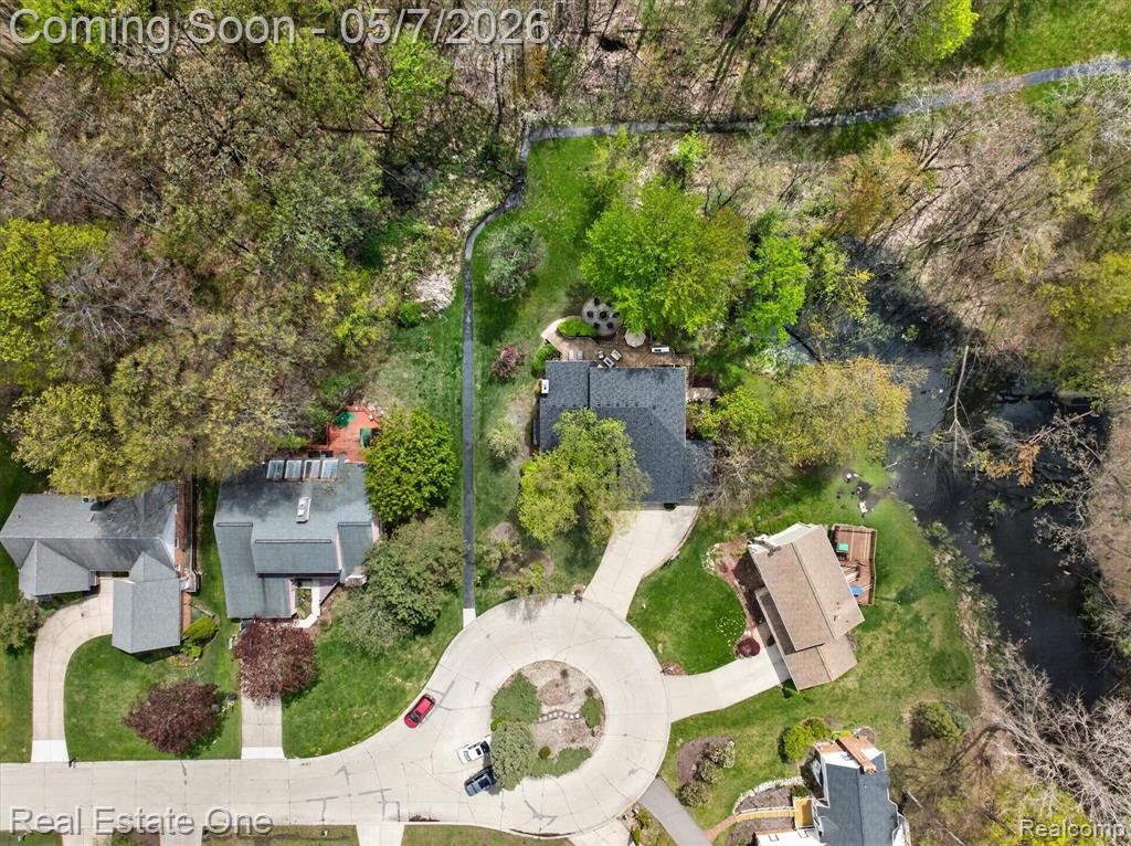 38967 Holsworth Court, Farmington, MI 48331 — Photo 89