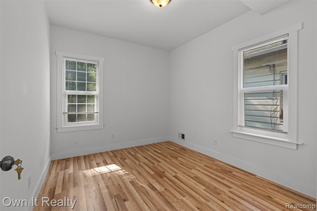 5511 Ivanhoe Street, Detroit, MI 48204 — Photo 7