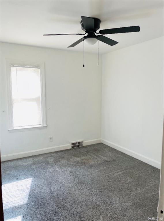 9327 Cloverlawn Street, Detroit, MI 48204 — Photo 8