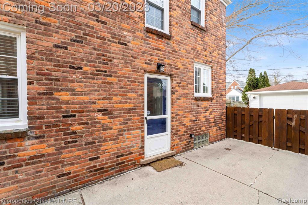 1922 Norwood Drive, Grosse Pointe Woods, MI 48236 — Photo 44