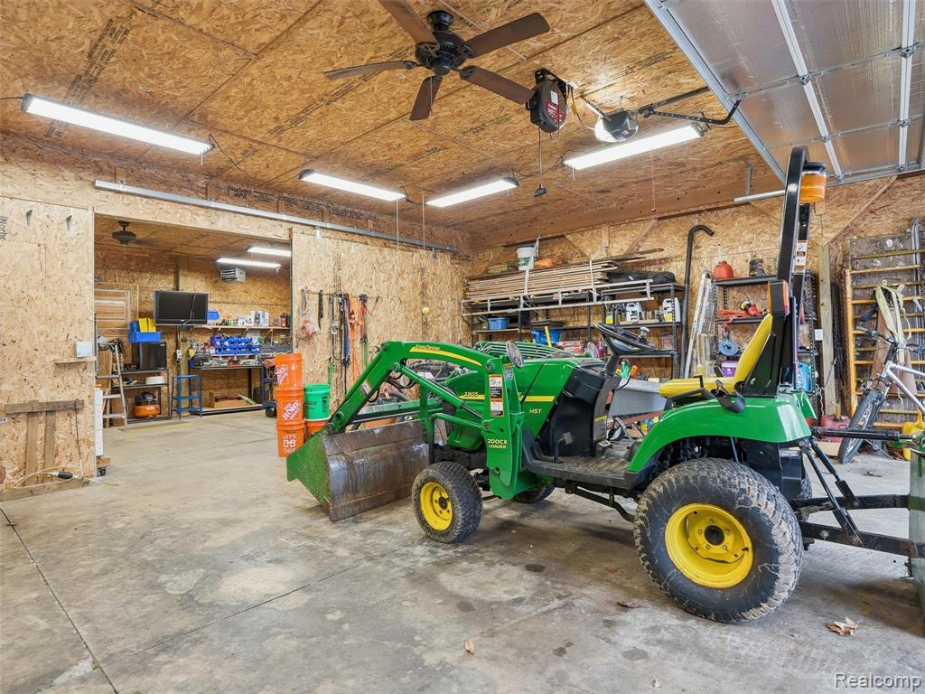 11371 Runyan Lake Road, Fenton, MI 48430 — Photo 38