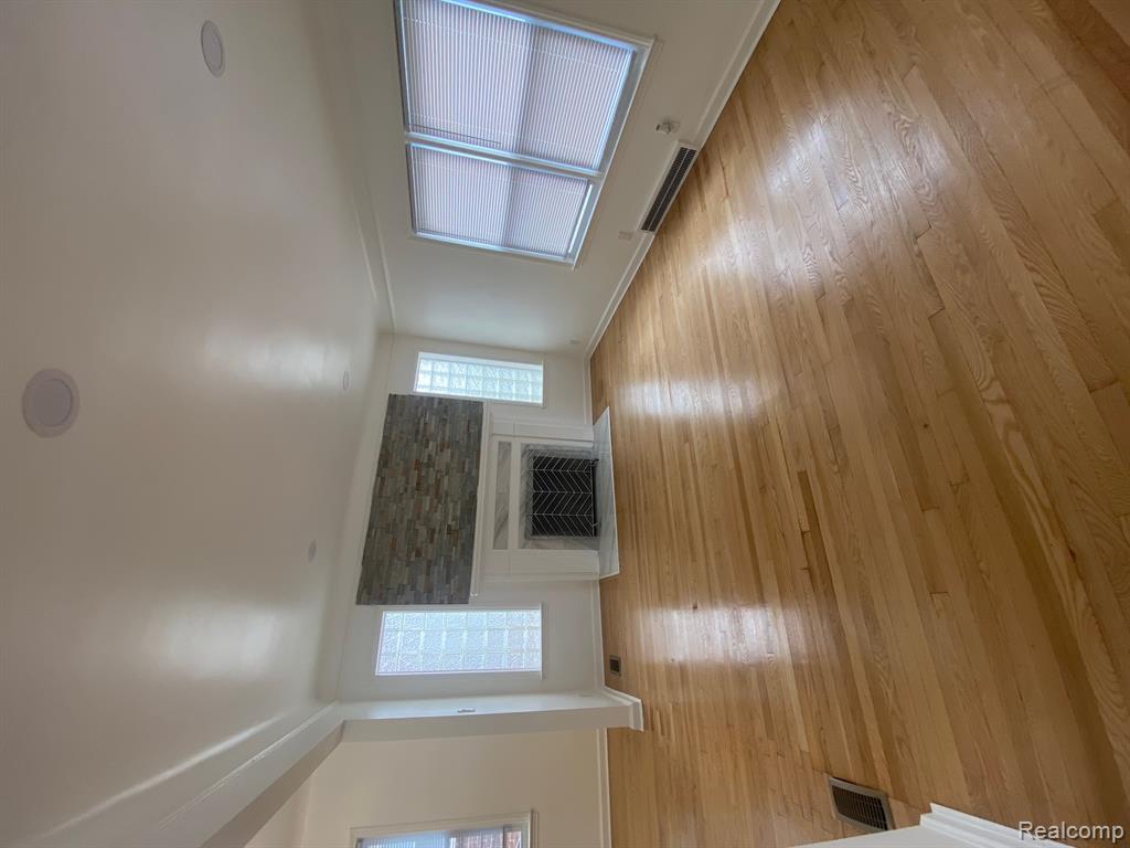 18457 Sussex Street, Detroit, MI 48235 — Photo 15
