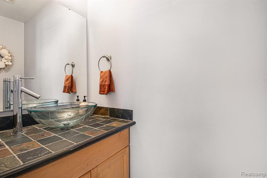 2160 Pennsylvania Avenue, Ann Arbor, MI 48103 — Photo 24