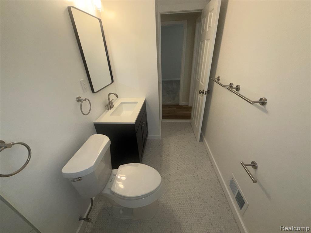 7643 Rivard Avenue, Warren, MI 48091 — Photo 31