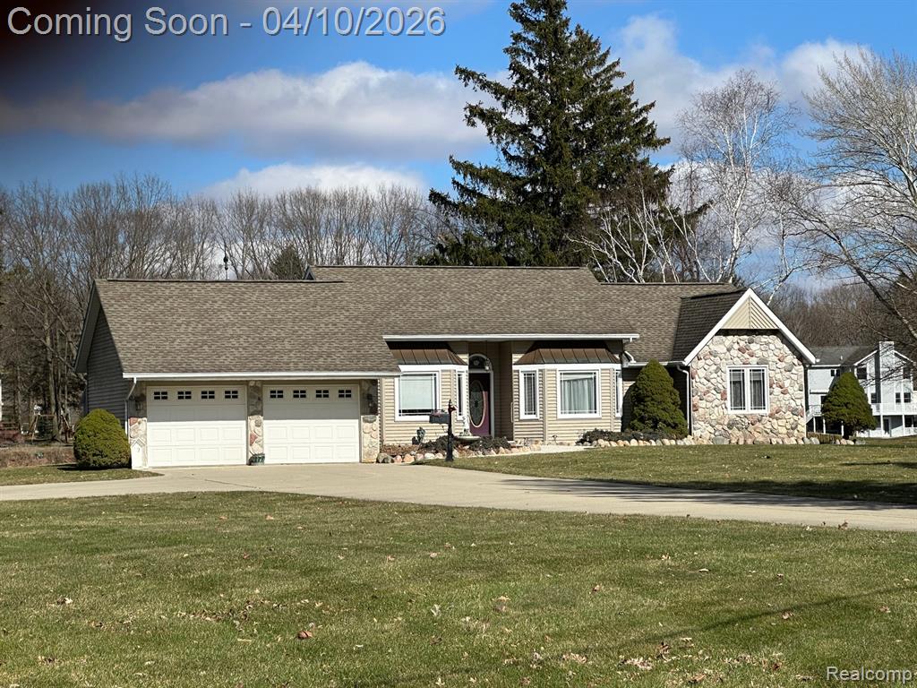 835 Winn Lake Road, Lapeer, MI 48446 — front exterior