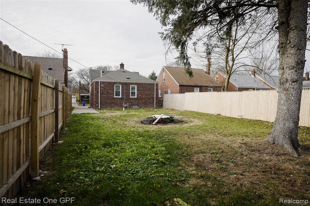 7702 Patton Street, Detroit, MI 48228 — Photo 6