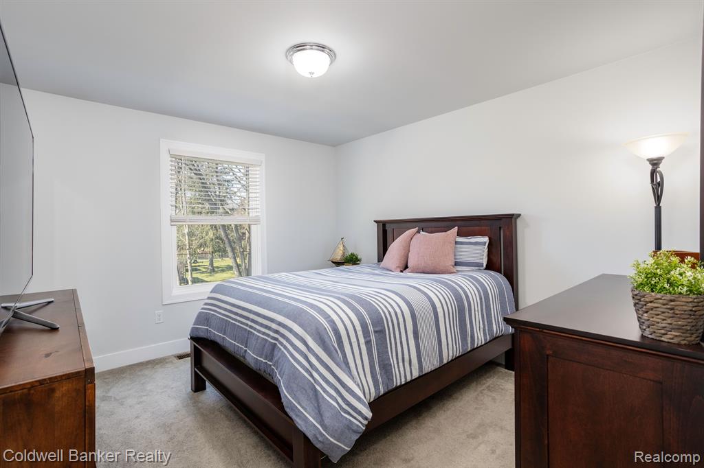 15553 Robinwood Drive, Northville, MI 48170 — Photo 30