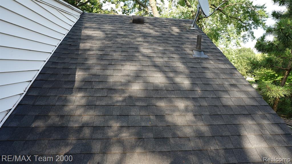 3 BOONE Lane, Dearborn, MI 48120 — Photo 22