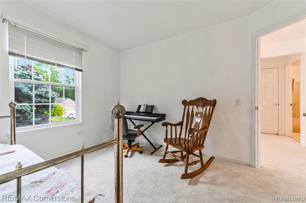 8307 Parkside Drive, Westland, MI — Photo 37