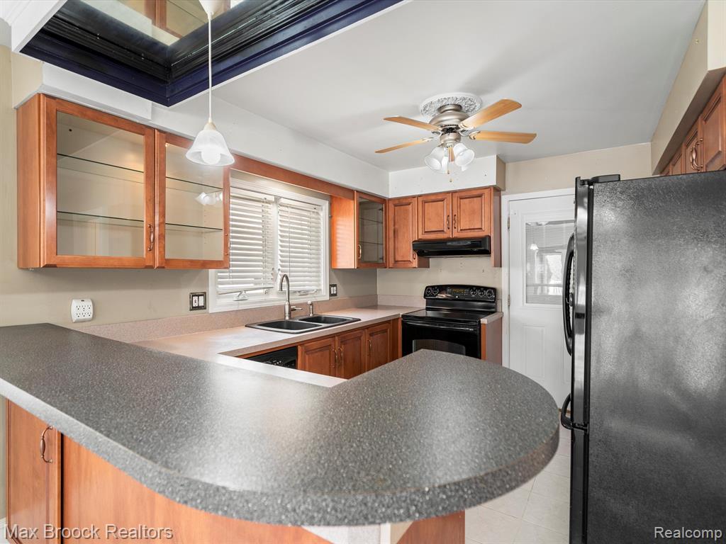 45419 HEATHERWOODE Lane, Macomb, MI 48044 — Photo 22