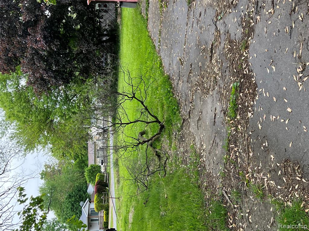 4172 Fenton Road, Flint, MI 48507 — Photo 5