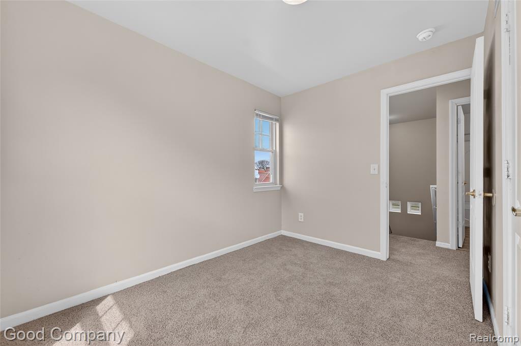 2470 Andrus Street, Hamtramck, MI 48212 — Photo 21