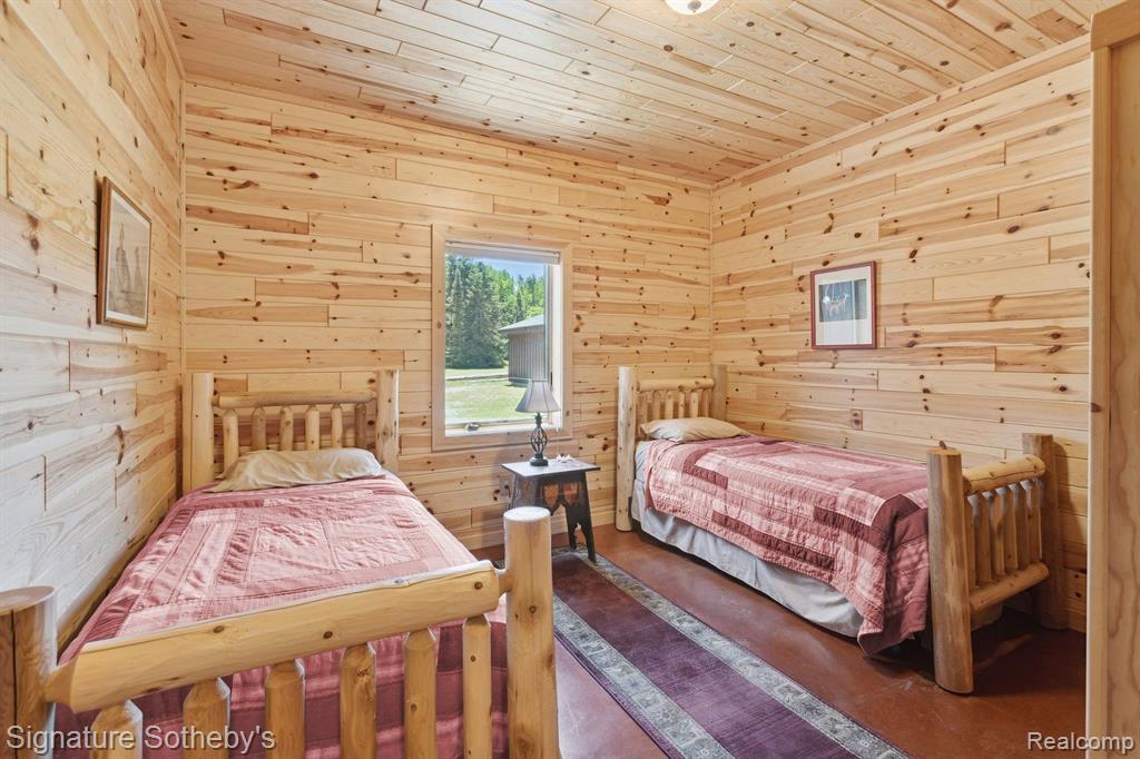 9842 Misery Bay, Alpena, MI 49707 — Photo 29