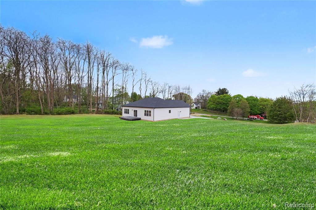 17311 Timber Creek, Holly, MI 48442 — Photo 30