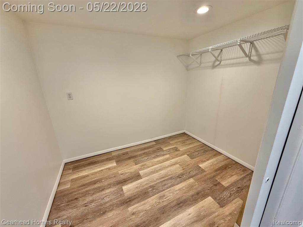 6042 Snow Apple Drive, Clarkston, MI — Photo 18