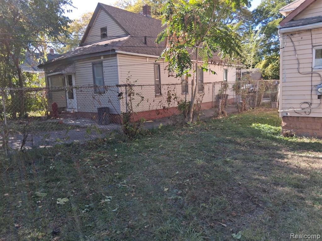 251 Beechwood Street, River Rouge, MI 48218 — Photo 9