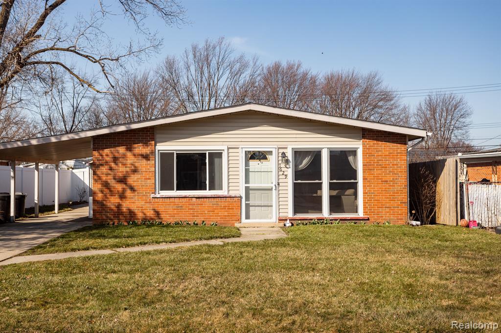 1629 E DULONG Avenue N, Madison Heights, MI 48071
