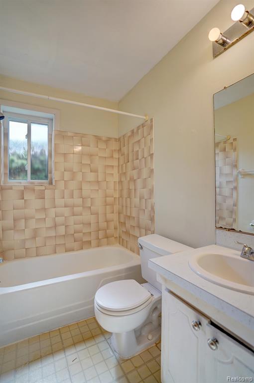 943 BRADLEY Avenue, Flint, MI 48503 — Photo 22
