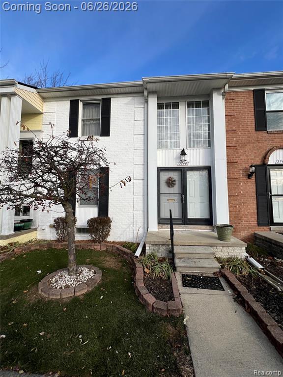 37407 Charter Oaks Boulevard, Clinton Twp, MI 48036