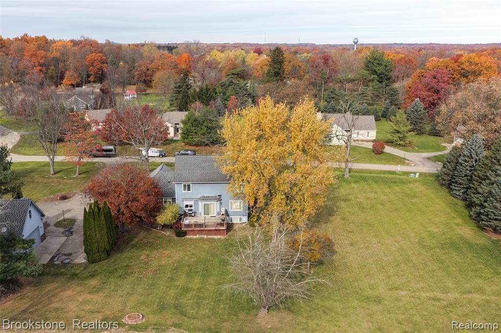 12567 BLUEBERRY Lane, Davisburg, MI 48350 — Photo 8