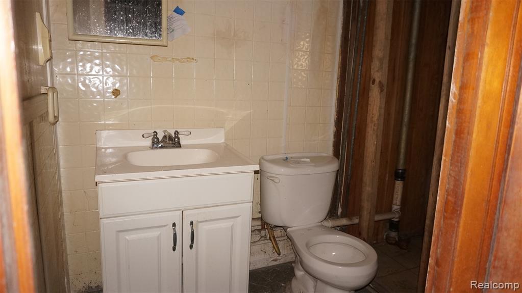 18444 Albion Street, Detroit, MI 48234 — Photo 11