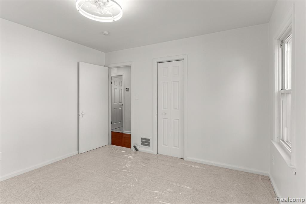 5152 Kenilworth Street, Dearborn, MI 48126 — Photo 18