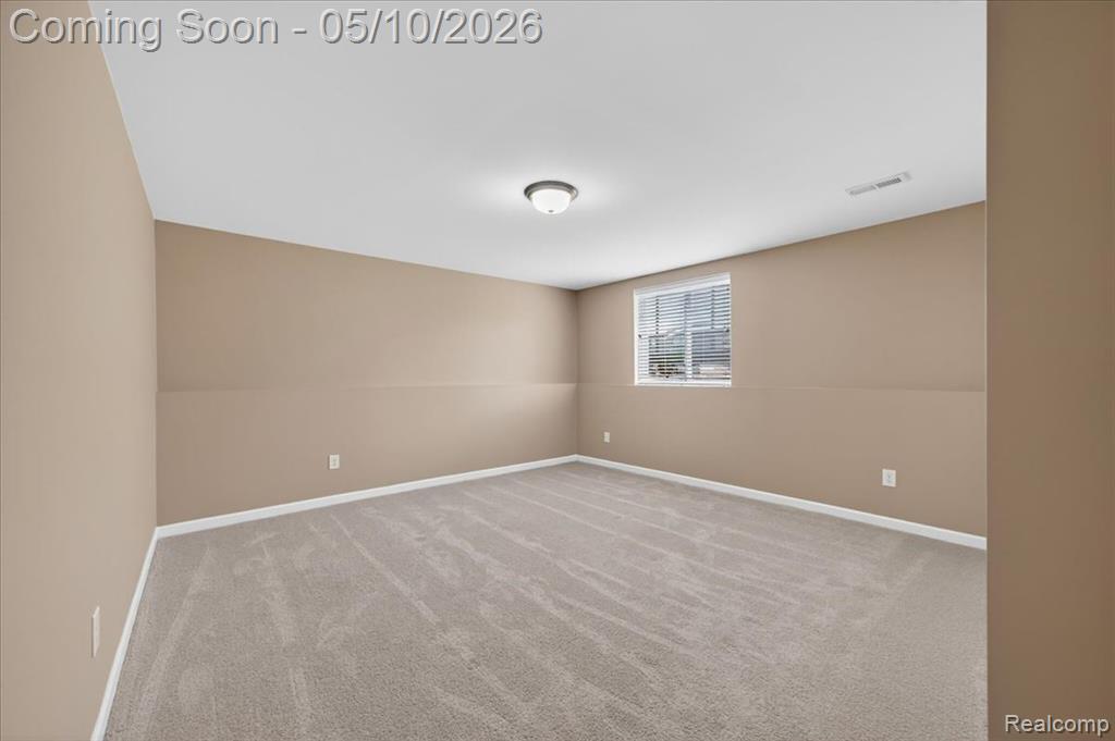 4366 Timber Line Lane, Grand Blanc, MI 48439 — Photo 27