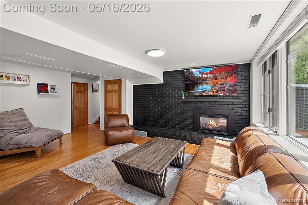 28455 Wellington Street, Farmington, MI 48334 — Photo 66