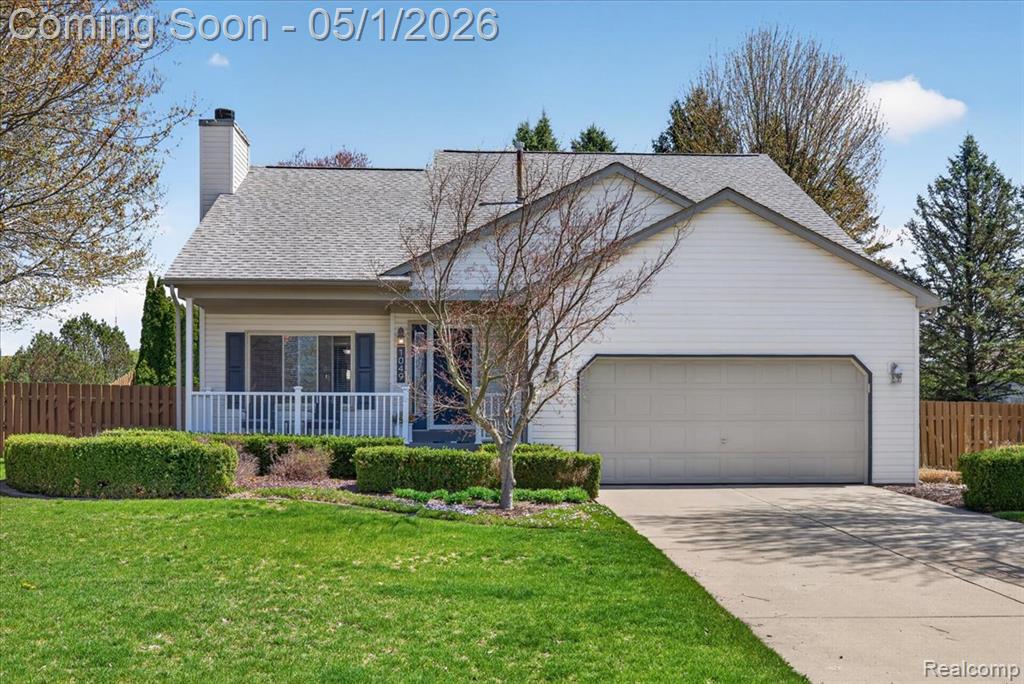 1049 Yale Drive, Oxford, MI 48371 — front exterior