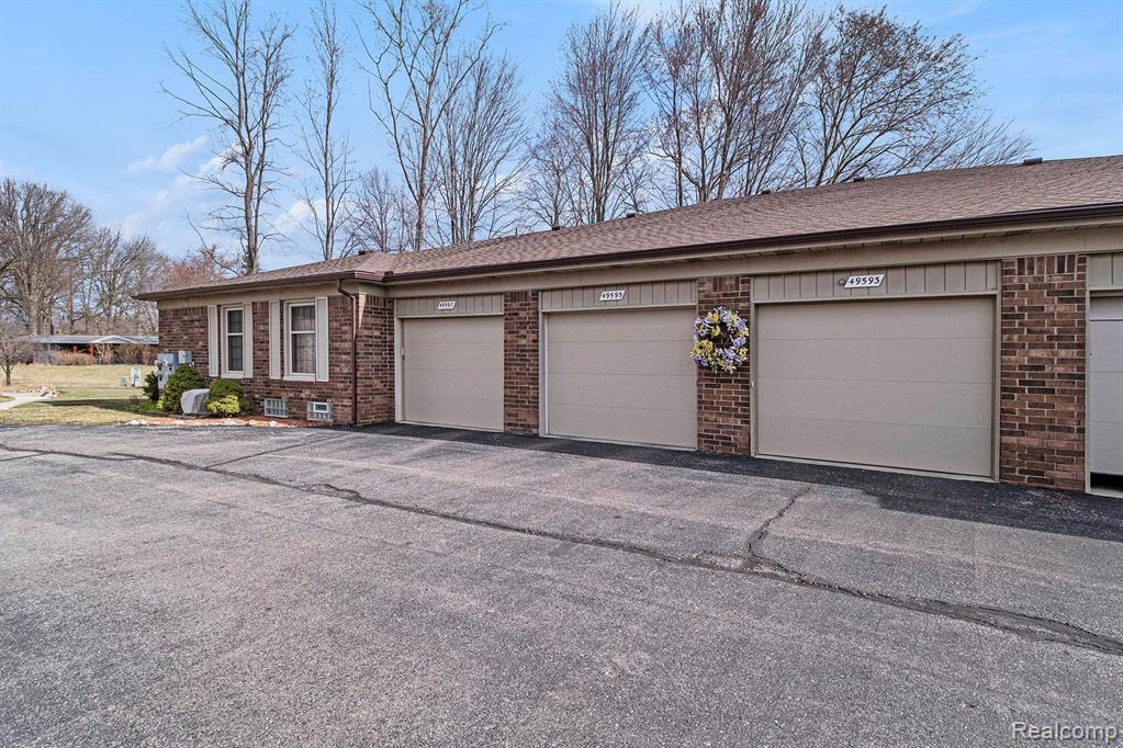 49593 LAUREL HEIGHTS Court, 87, Shelby Twp, MI 48315 — Photo 27