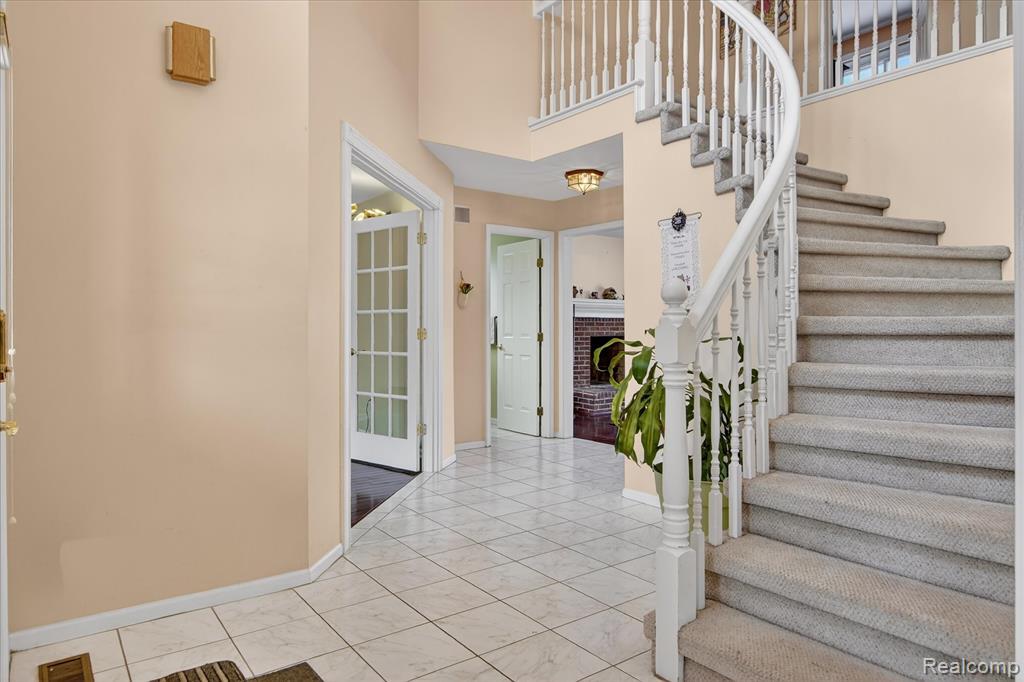 6857 Bridgemont Drive, Canton, MI 48187 — Photo 9