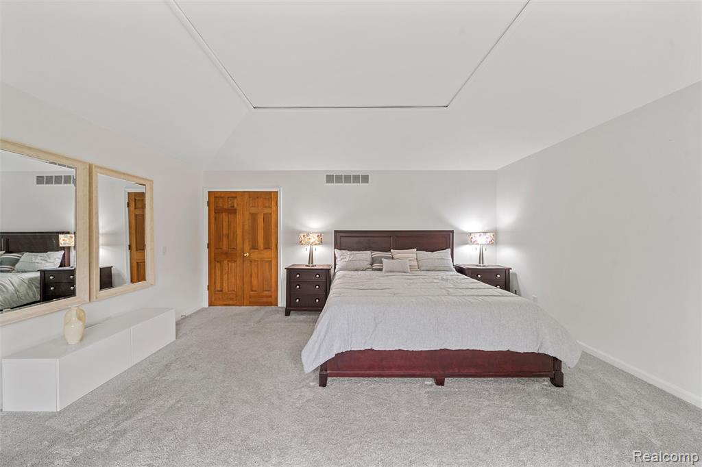 46611 Darwood Court, Plymouth, MI 48170 — Photo 61