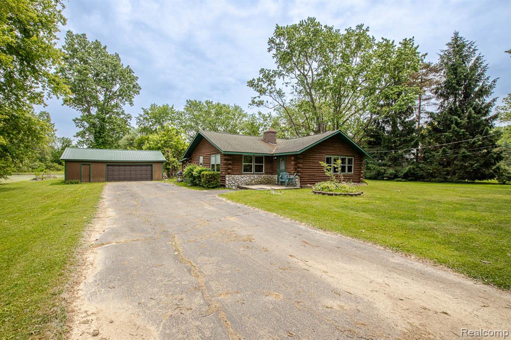 5180 Hillsboro Road, Davisburg, MI 48350 — Photo 2