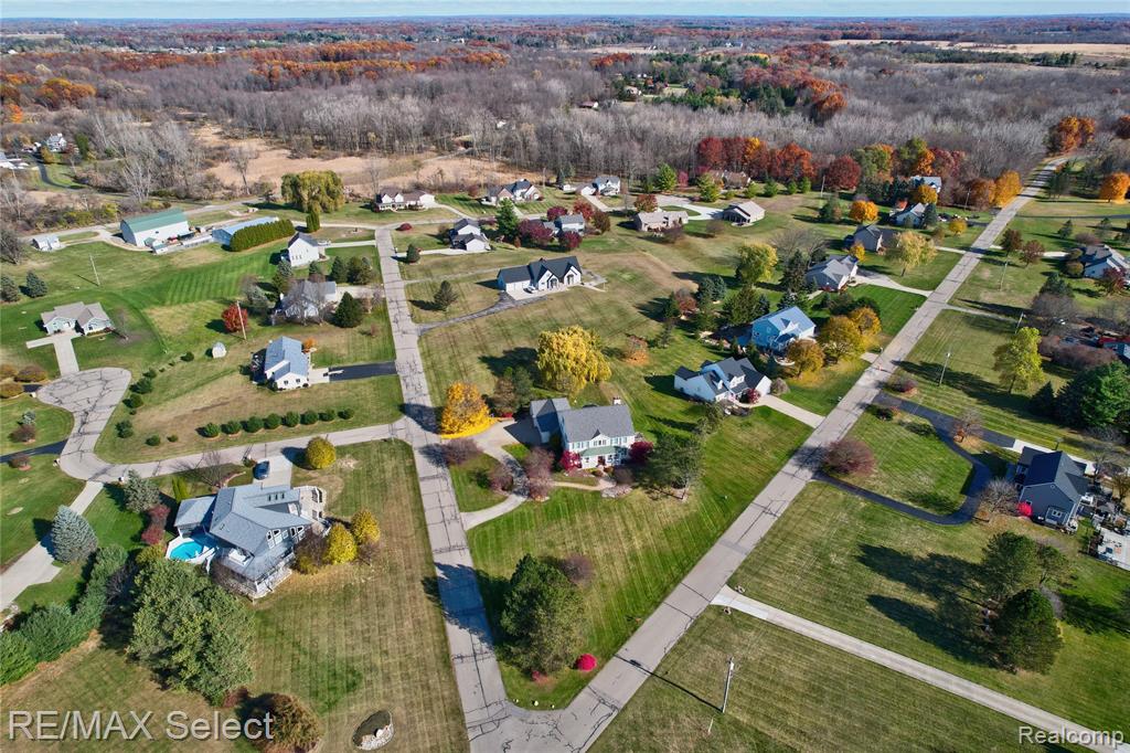8211 Burleigh Road, Grand Blanc, MI 48439 — Photo 54