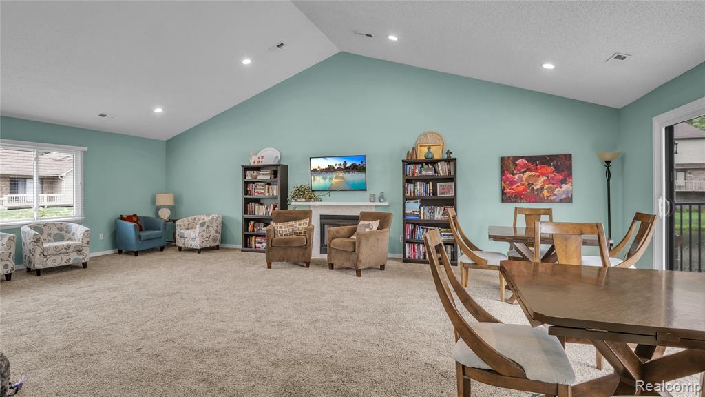 7113 Elmhurst, West Bloomfield, MI — Photo 62