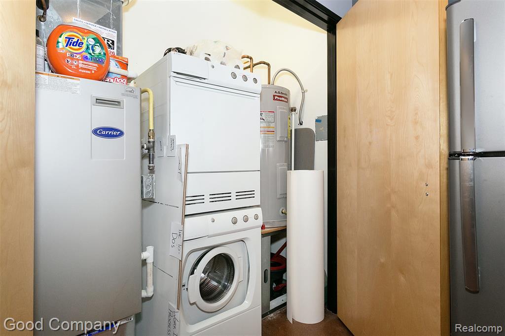 55 W Canfield, Detroit, MI 48201 — Photo 17