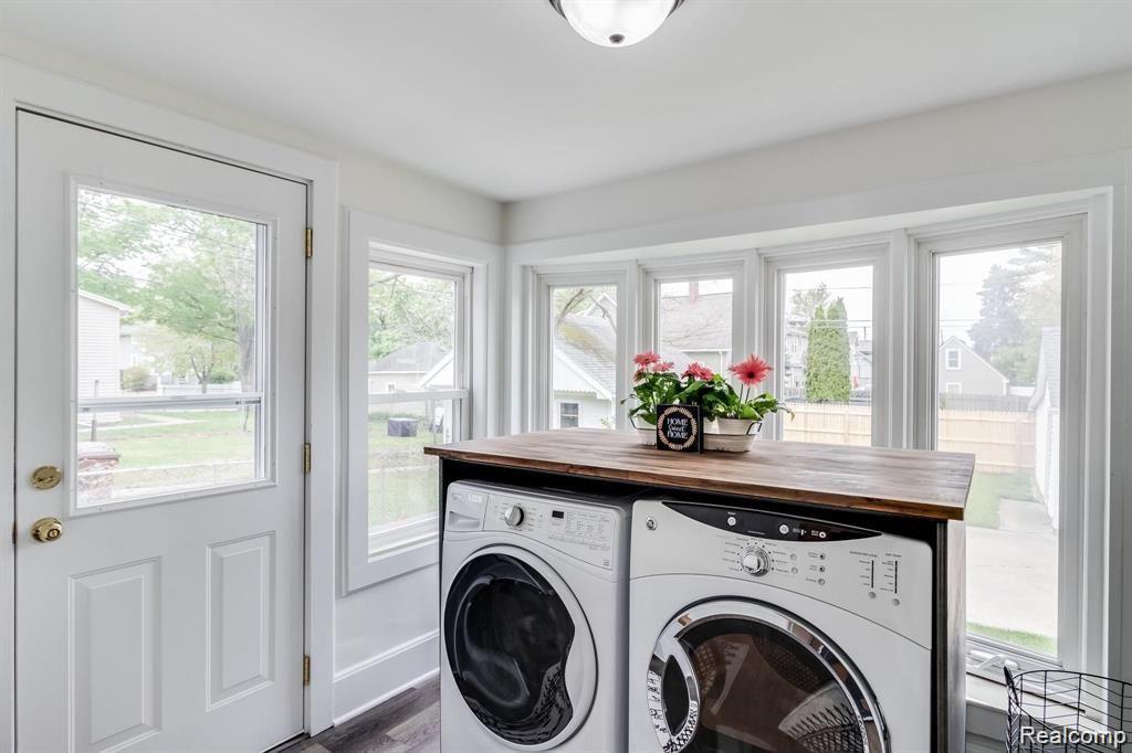 435 STARKWEATHER Street, Plymouth, MI 48170 — Photo 10