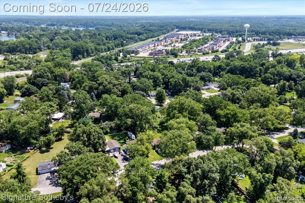 6280 Beth, Brighton, MI 48116 — Photo 31