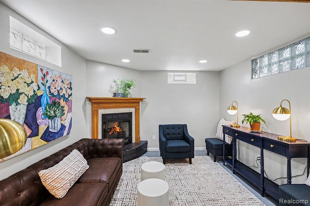 549 Park Drive, Clawson, MI — Photo 27