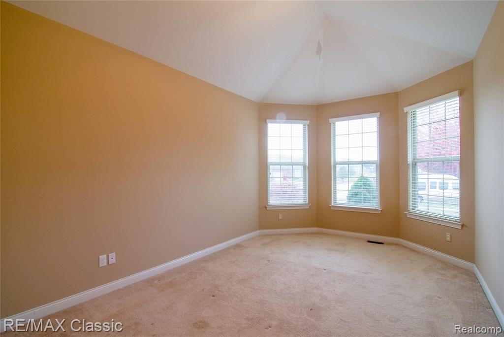 50416 Pinnacle Woods Lane, Macomb, MI 48042 — Photo 23